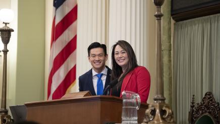 Assemblymember Nguyen on Dais of the Assembly Floor with Assemblymember Evan Low